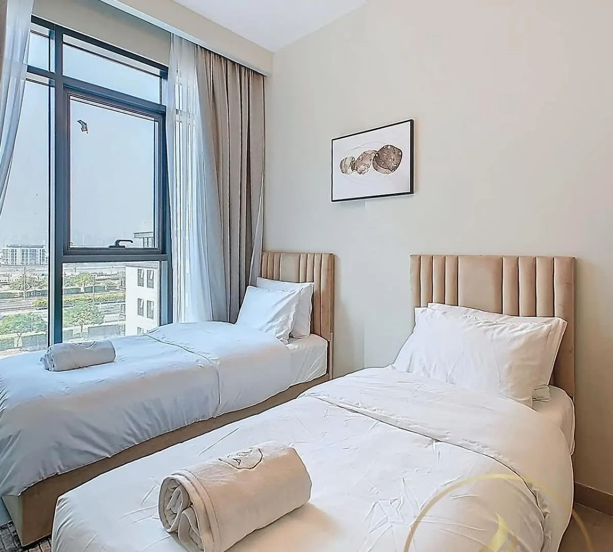 Urban Elegance In Exclusive Dubai Apartment 0*,  United Arab Emirates