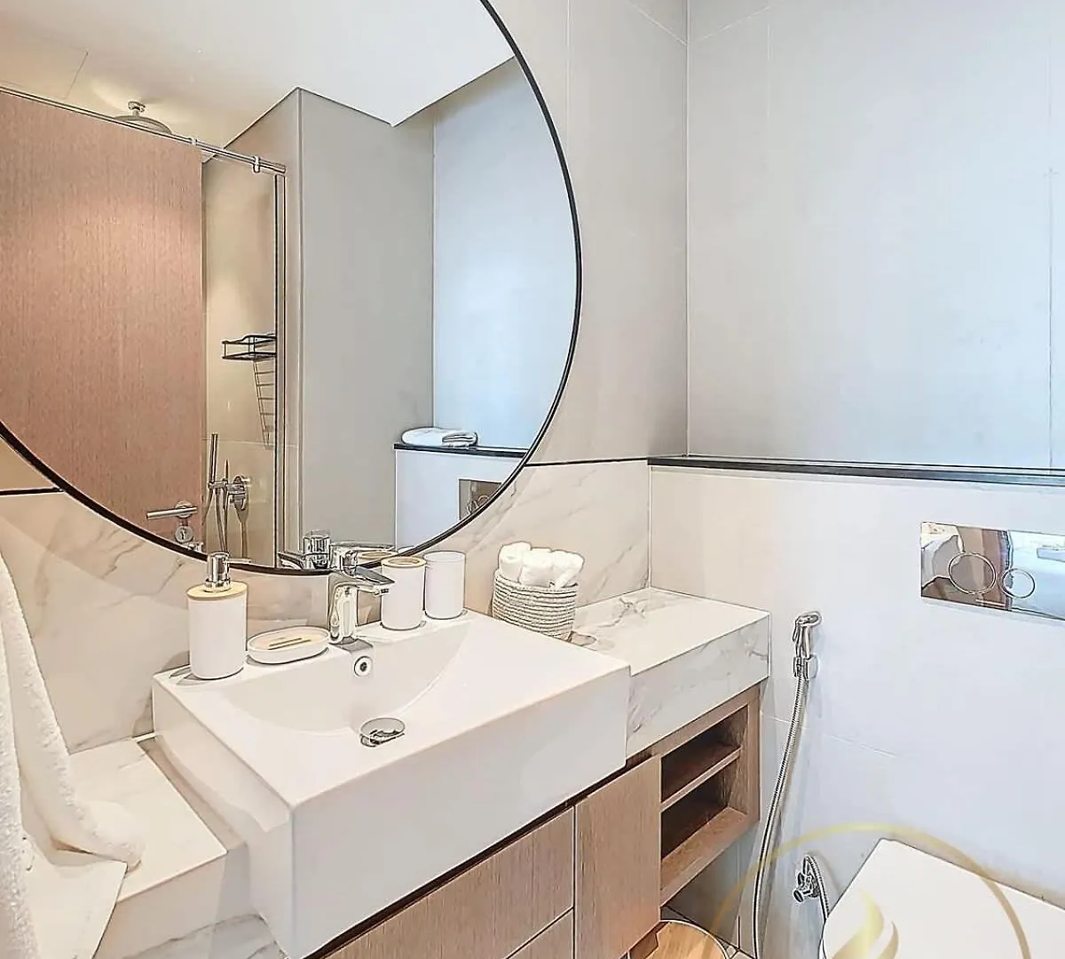 Ferienwohnung Urban Elegance In Exclusive Dubai Apartment